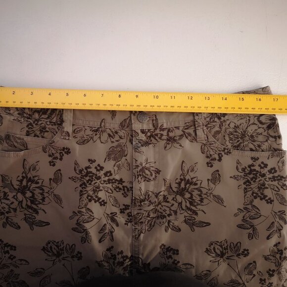 Eddie Bauer Ladies Straight Fit Size 10 Tan & Brown Jean Skirt - Picture 7 of 12